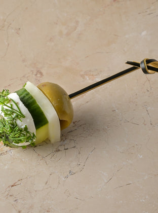 Dill and chive rolled Boilie goats cheese, raw fennel, coriander pickled cucumber, green olive (GF)