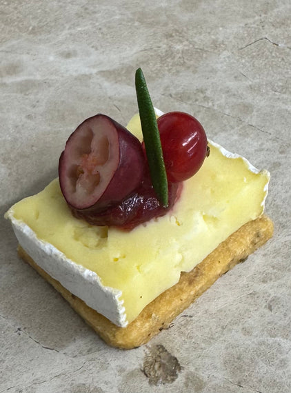 Rosemary gluten free shortbread, Waterloo cheese, cranberry chutney, fresh cranberry.
