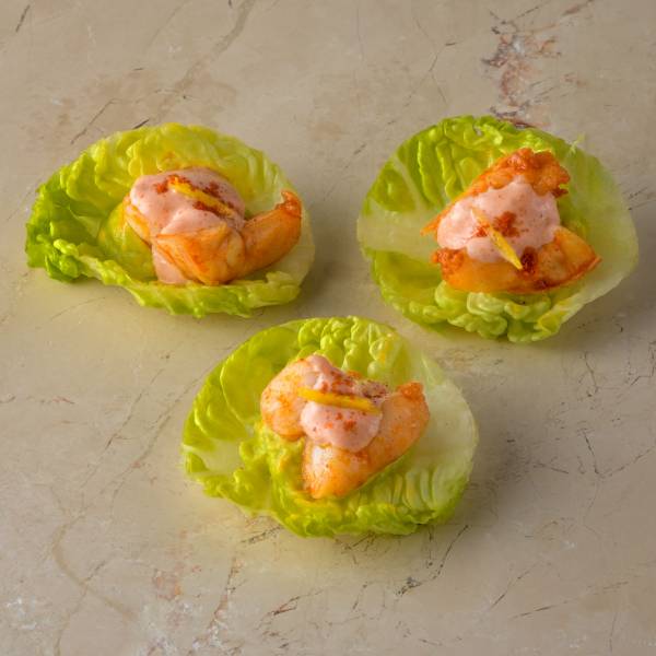 Paprika prawn cocktail, baby gem, avocado puree, smoked paprika, zest img
