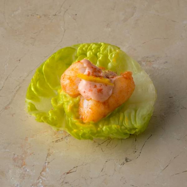 Paprika prawn cocktail, baby gem, avocado puree, smoked paprika, zest img