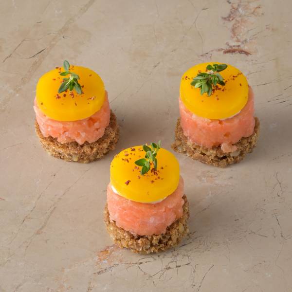 Smoked salmon on rye, pickled golden beetroot, fresh horseradish, pink pepper img